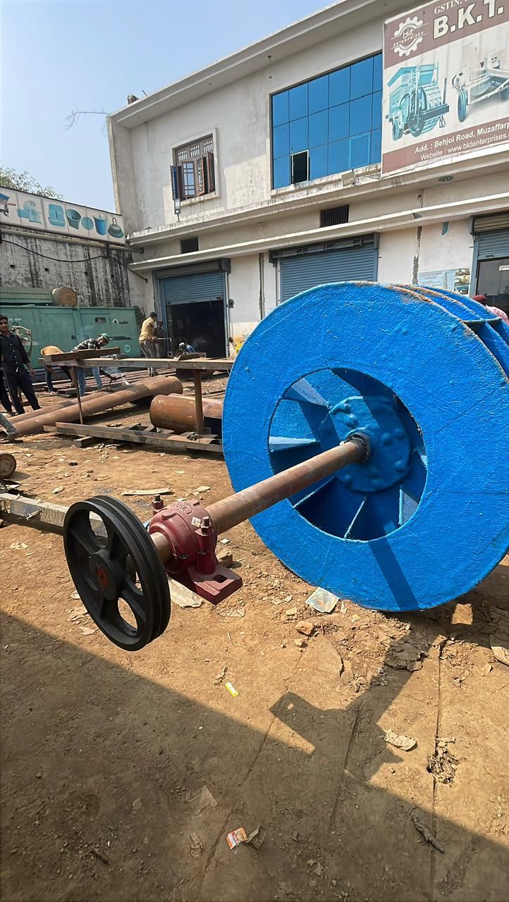 Feed Pot Installation